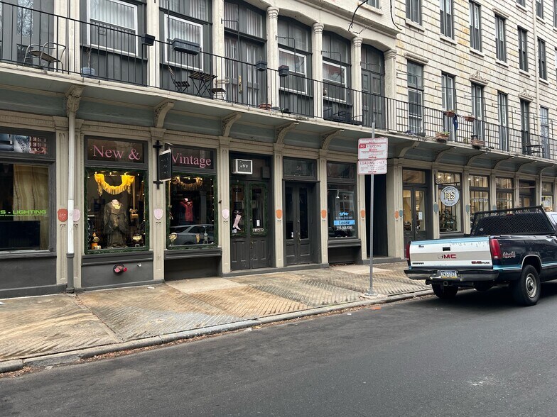 304 Arch St, Philadelphia, PA à louer - Photo du bâtiment - Image 3 de 15