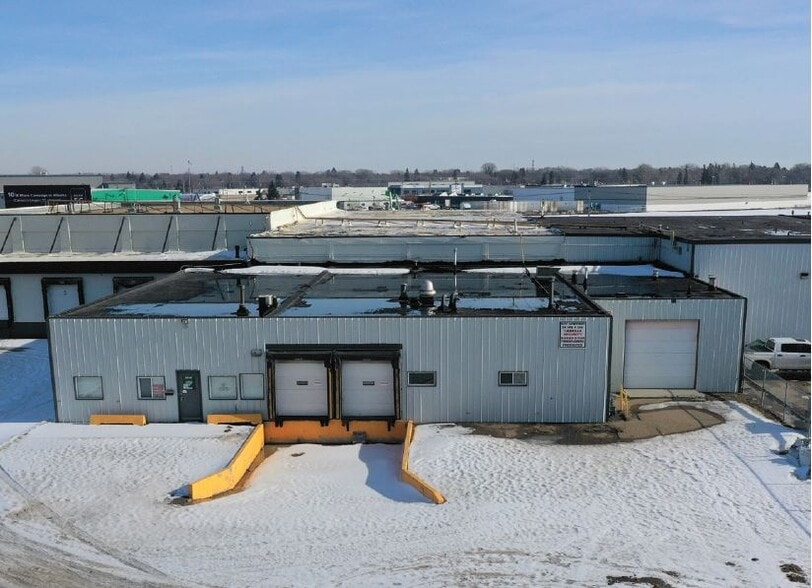 12325 Mount Lawn Rd NW, Edmonton, AB for lease - Building Photo - Image 3 of 11