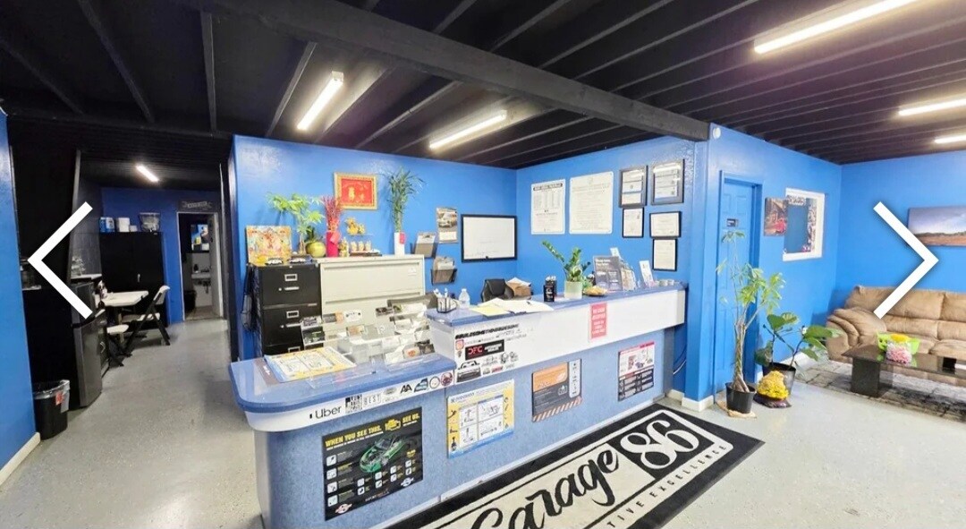 2364 Auto Park Way, Escondido, CA à louer Photo du bâtiment- Image 1 de 17