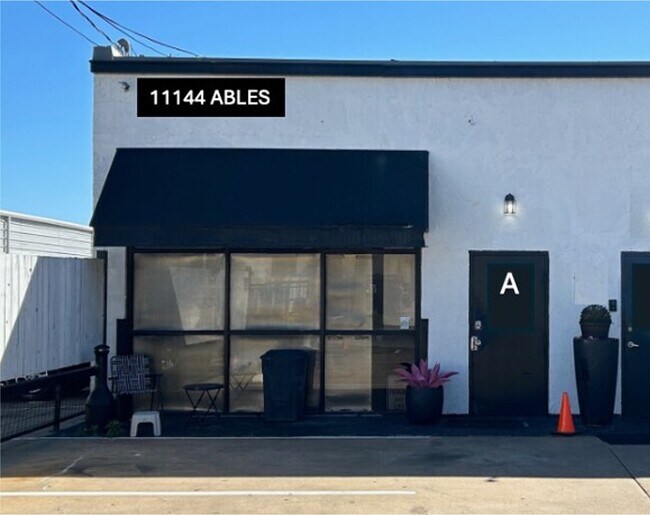 More details for 2529 Merrell Rd, Dallas, TX - Flex for Lease