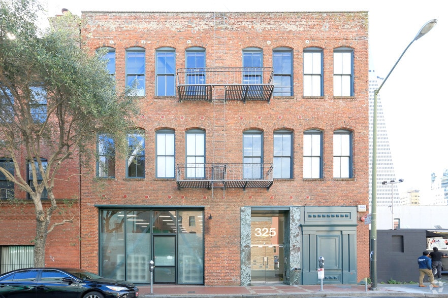 323-325 Pacific Ave, San Francisco, CA for lease - Building Photo - Image 3 of 3