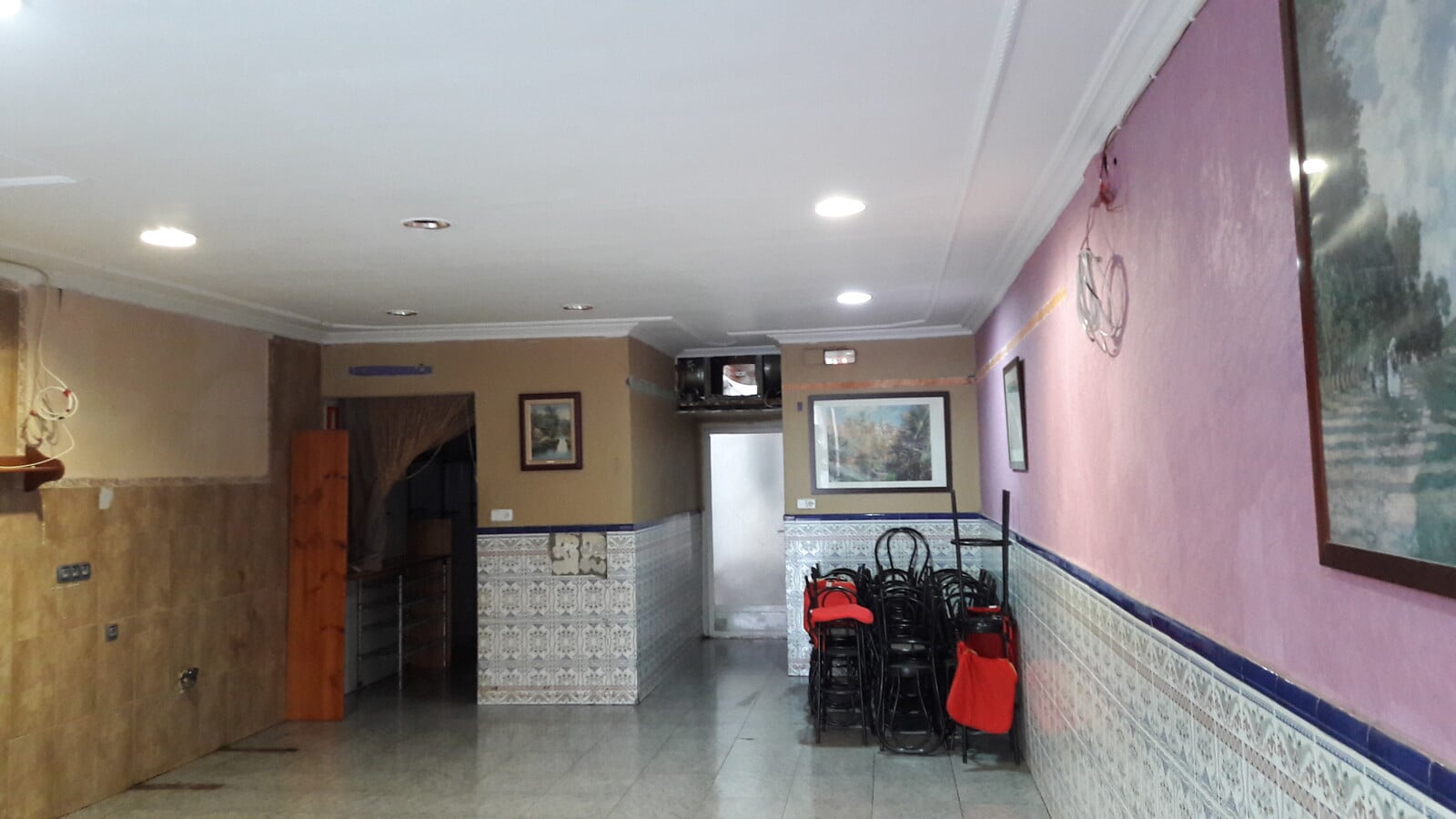 Terrassa, BAR 08224 - Unité 01 -  - Photo intérieure - Image 1 of 2