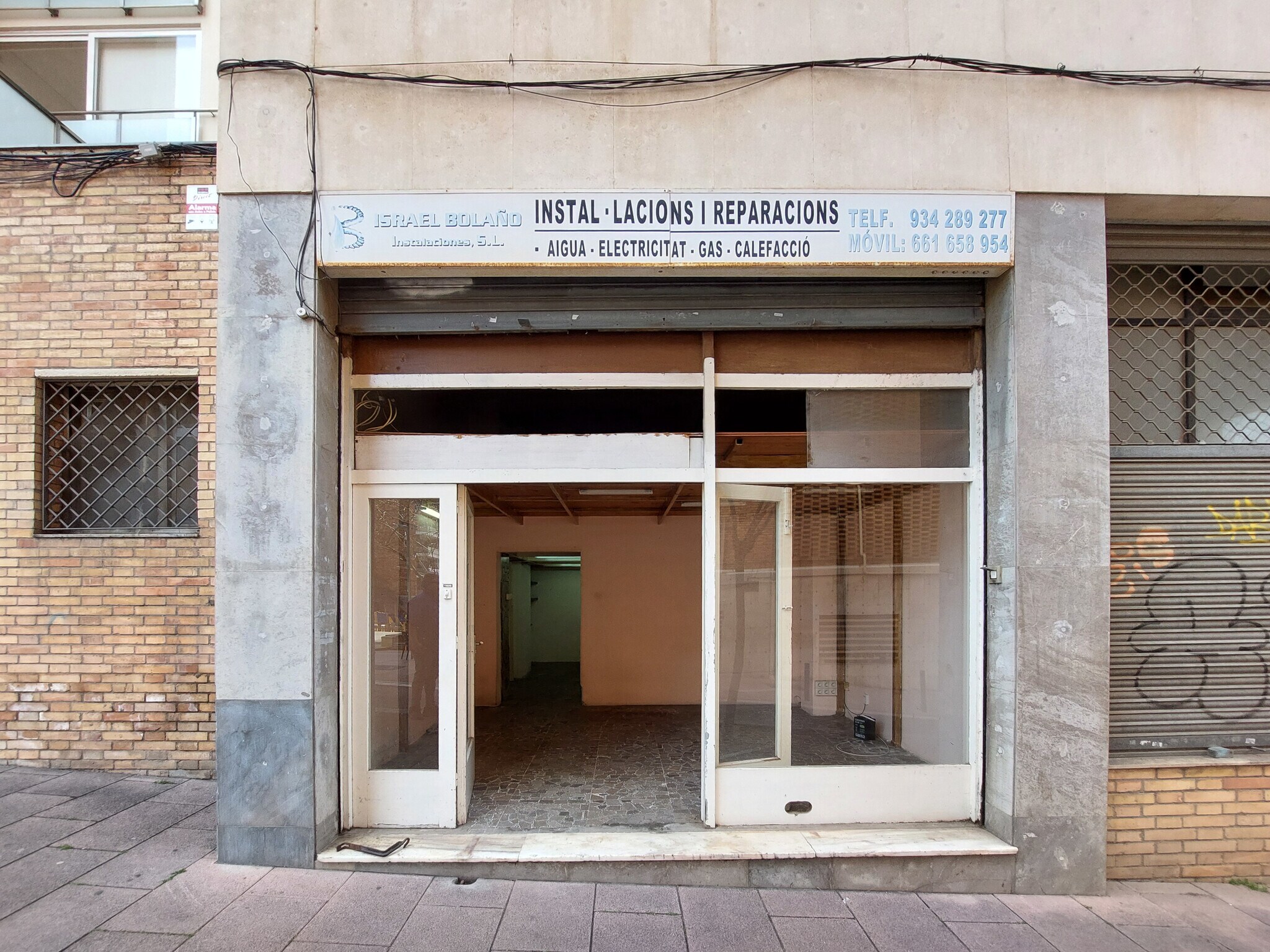 Retail in Barcelona, Barcelona for lease Primary Photo- Image 1 of 2