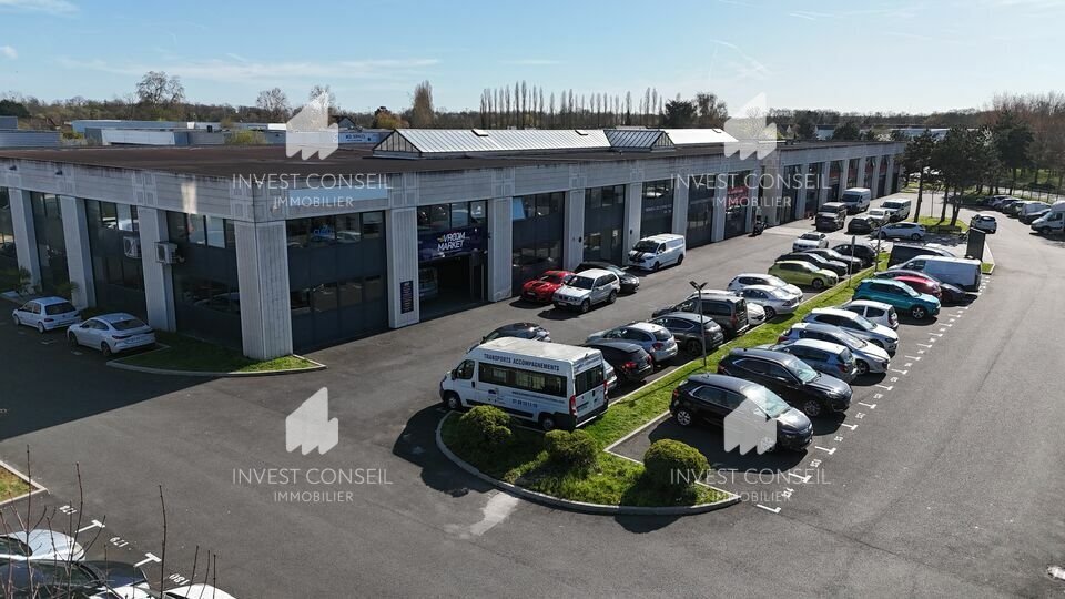 Office in Herblay-sur-Seine for lease - Building Photo - Image 2 of 9