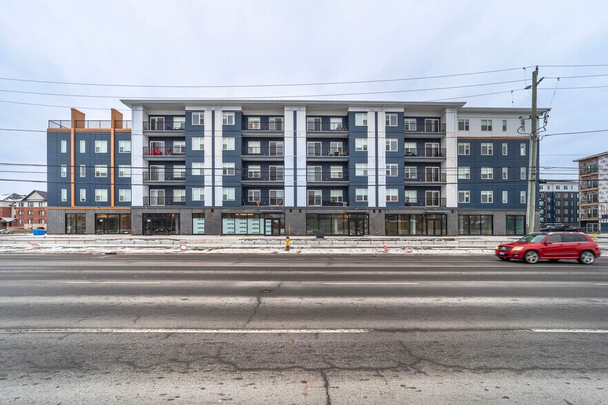 2190 Tenth Line Rd, Ottawa, ON à vendre - Photo du bâtiment - Image 1 de 1