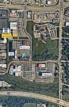285-315 Discovery Dr, Brookfield, WI - AERIAL  map view - Image1