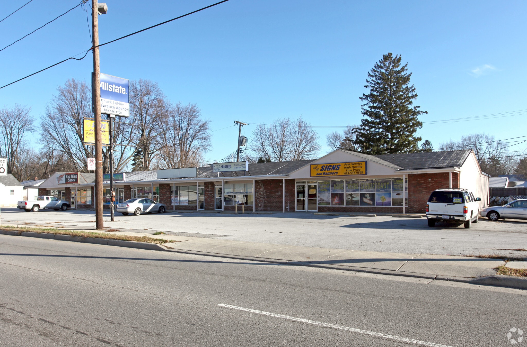 2112-2138 N Reynolds Rd, Toledo, OH for sale Building Photo- Image 1 of 6