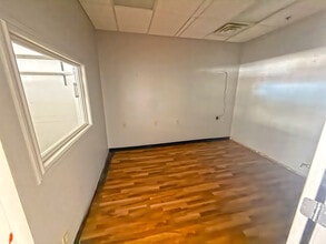 6880 Douglas Blvd, Douglasville, GA for lease Interior Photo- Image 2 of 4