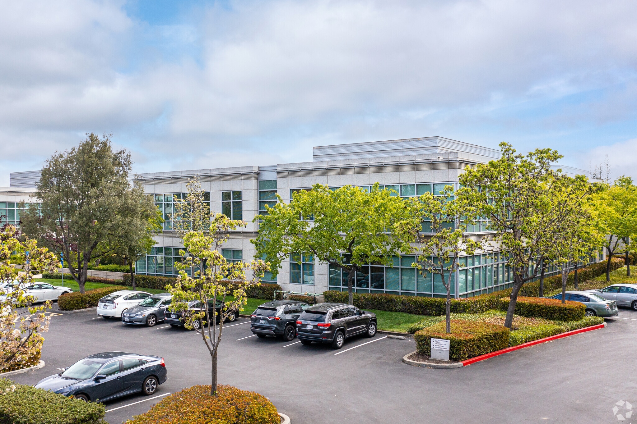 601 California Ave, Palo Alto, CA for lease Primary Photo- Image 1 of 6