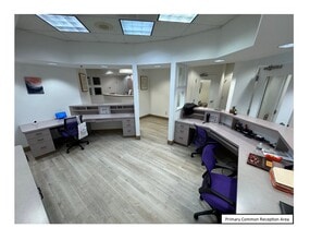 160 S Livingston Ave, Livingston, NJ à louer Photo intérieure- Image 1 de 9