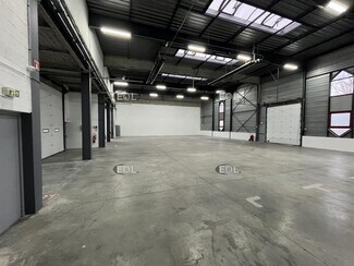 Plus de détails pour Local d'activités, Industriel à louer
