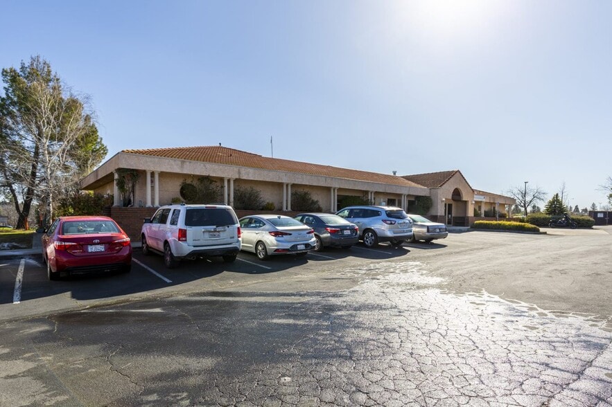 3111 Professional Dr, Auburn, CA à vendre - Photo du bâtiment - Image 3 de 8