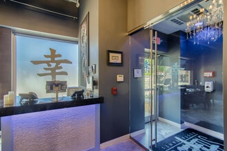 312 W Main St, St Charles, IL for sale Interior Photo- Image 2 of 24