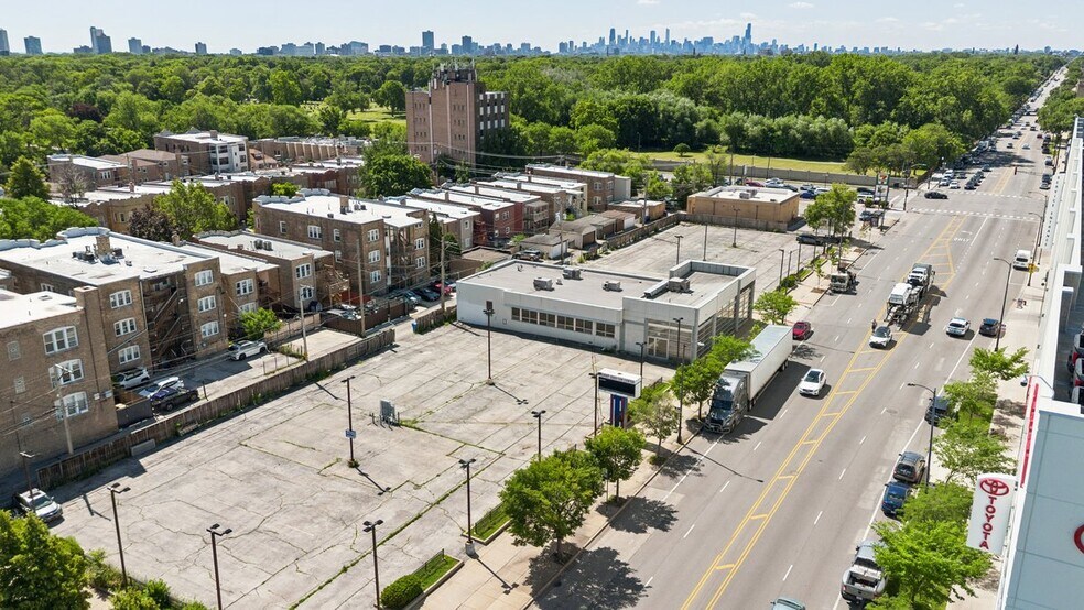 6017-6057 N Western Ave, Chicago, IL à vendre - Aérien - Image 2 de 9