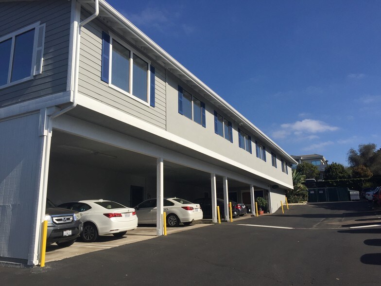 1207 Carlsbad Village Dr, Carlsbad, CA à louer - Photo du bâtiment - Image 3 de 4