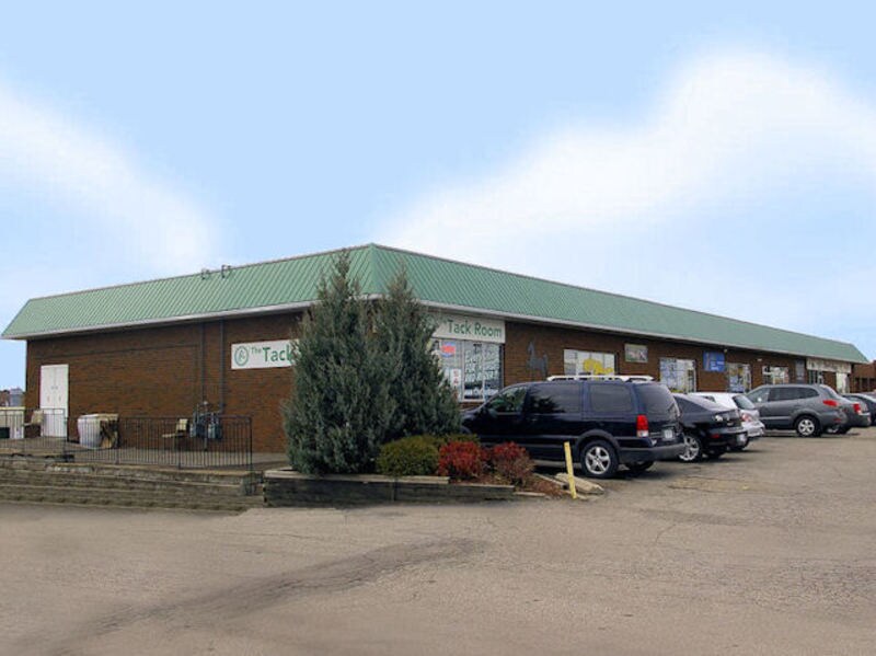 1595 Victoria St N, Kitchener, ON for lease Primary Photo- Image 1 of 2