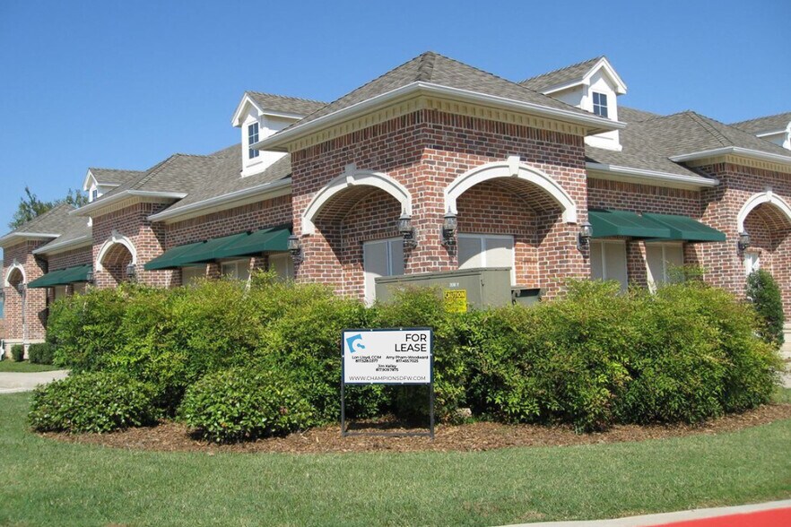 6211 Colleyville Blvd, Colleyville, TX à louer - Photo du bâtiment - Image 3 de 16
