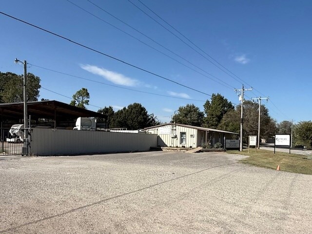 1238 N Adkins Hill Rd, Norman, OK for lease Building Photo- Image 1 of 7