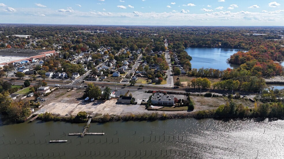 61 Saint Mihiel Dr, Riverside, NJ for sale - Aerial - Image 2 of 2