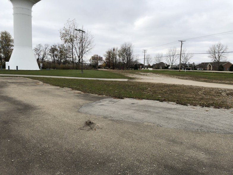 1539 W US Route 6, Morris, IL à vendre - Autre - Image 3 de 27