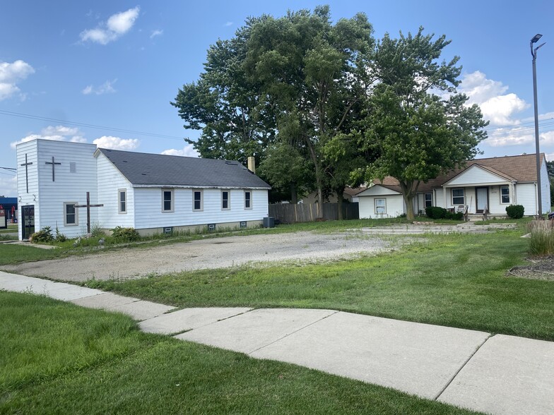 50480 Van Dyke Ave, Shelby Township, MI à vendre - Photo du bâtiment - Image 1 de 1