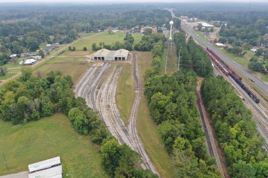 1219 S Elm St, Hodge, LA for lease - Building Photo - Image 3 of 17