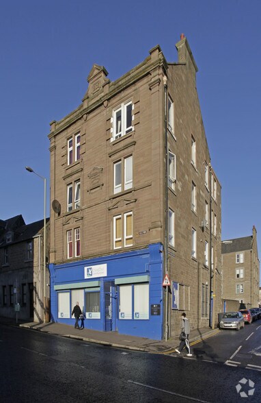 237 Hilltown, Dundee for sale - Primary Photo - Image 1 of 10