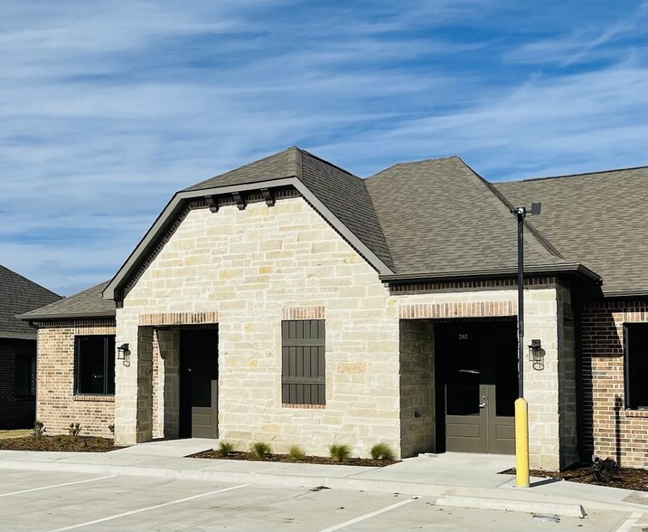 2601 Little Elm Pky, Little Elm, TX for lease - Building Photo - Image 3 of 12