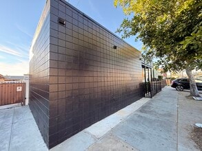 15305 S Normandie Ave, Gardena, CA à louer Photo intérieure- Image 1 de 19