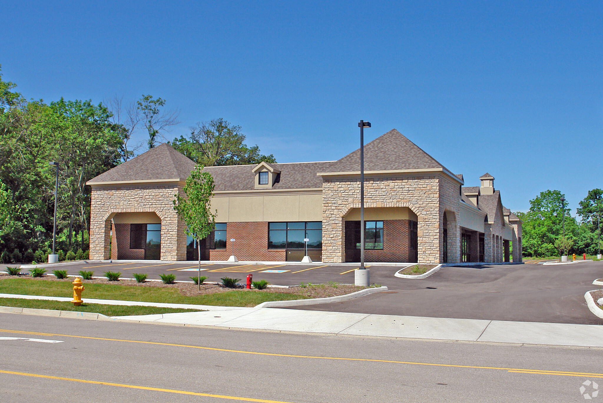 175-193 S Tuttle Rd, Springfield, OH for sale Primary Photo- Image 1 of 1