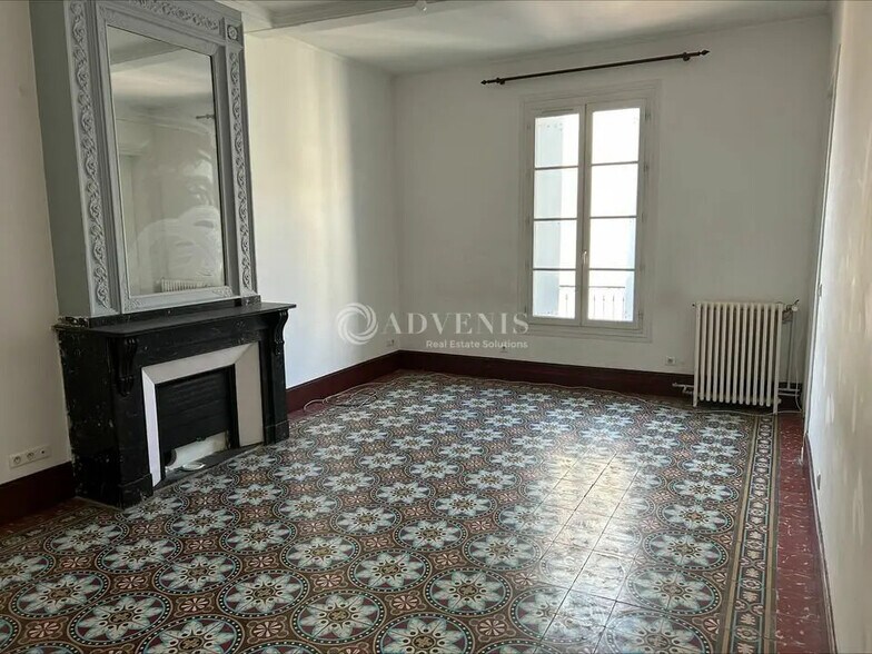 Office in Montpellier for lease - Interior Photo - Image 2 of 6