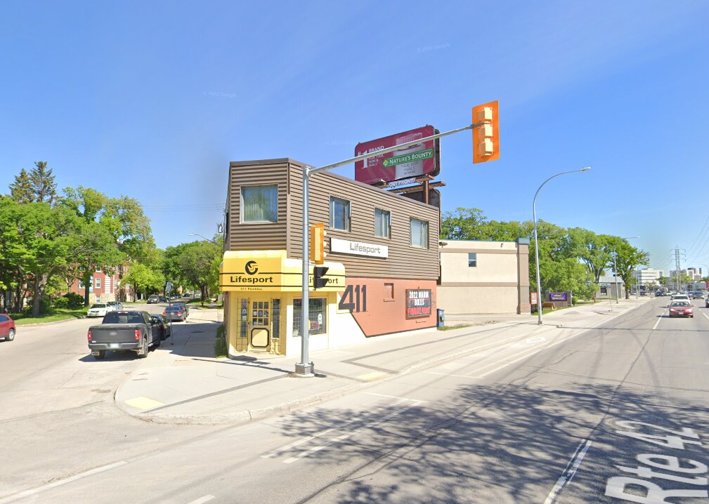 411 Pembina Hwy, Winnipeg, MB for sale Primary Photo- Image 1 of 1