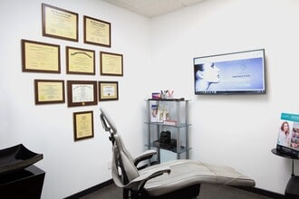 9201 W Sunset Blvd, West Hollywood, CA for lease Interior Photo- Image 2 of 8