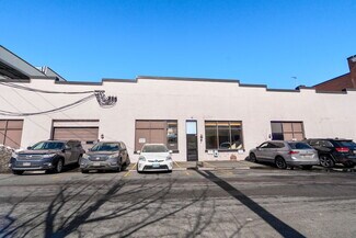 Plus de détails pour 115 Dummer St, Brookline, MA - Flex à vendre