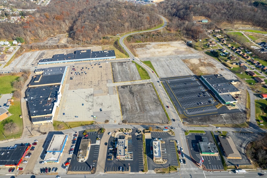 1654 W State St, Baden, PA à louer - Photo du bâtiment - Image 3 de 8