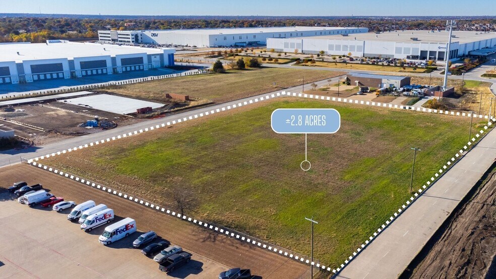 1023 Cedar Valley, Lancaster, TX à vendre - Photo du bâtiment - Image 2 de 2