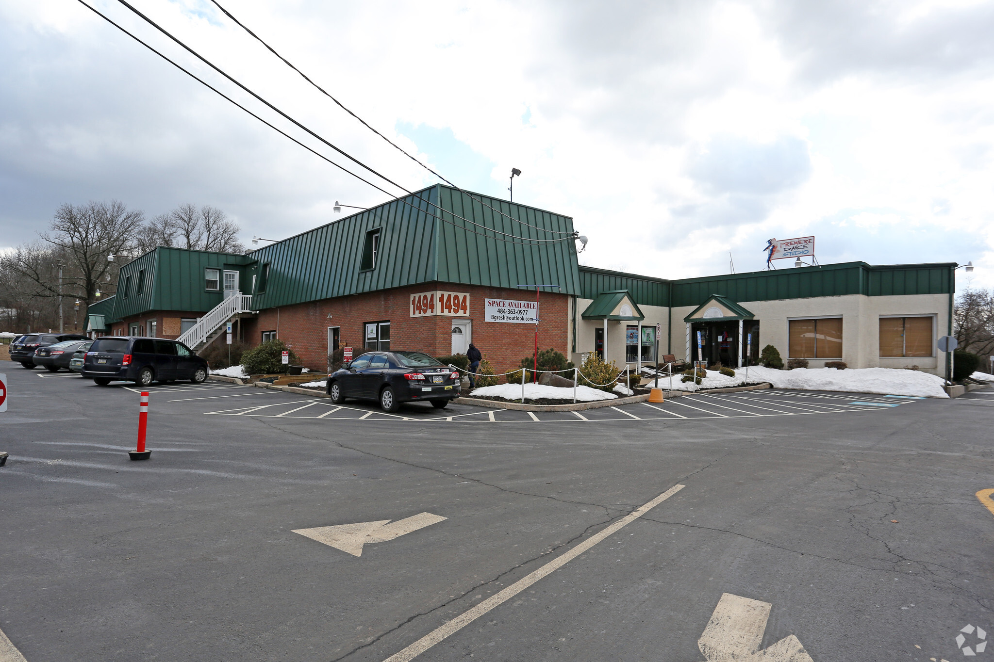 1494 N Charlotte St, Pottstown, PA for sale Primary Photo- Image 1 of 1