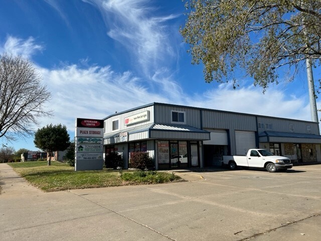 More details for 2300 W 31st St, Lawrence, KS - Office for Lease