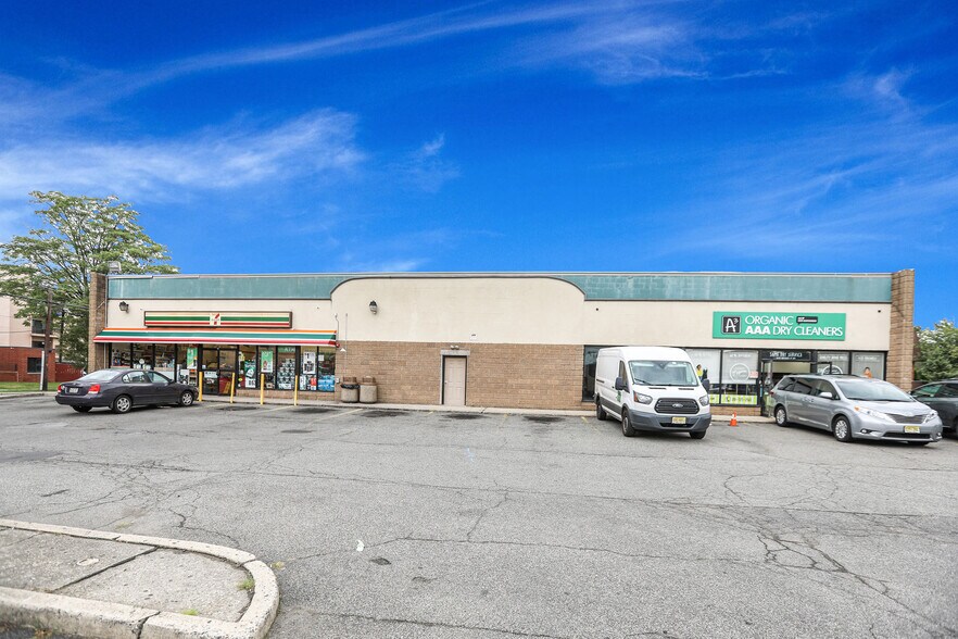 281 State St, Hackensack, NJ à louer - Photo du bâtiment - Image 2 de 3