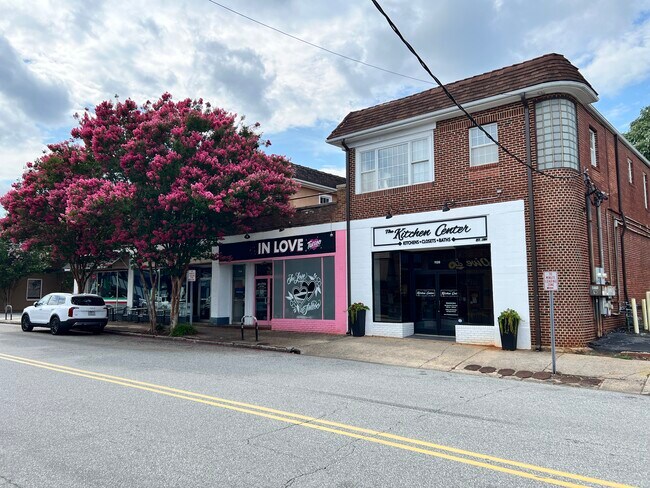 More details for 1128-1140 Burke St, Winston-Salem, NC - Office/Retail for Lease