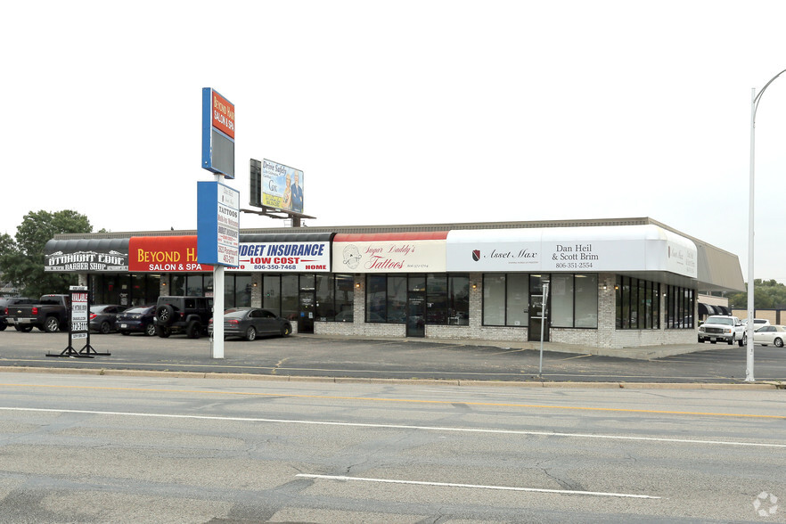 2623 Paramount Blvd, Amarillo, TX for lease - Primary Photo - Image 1 of 6