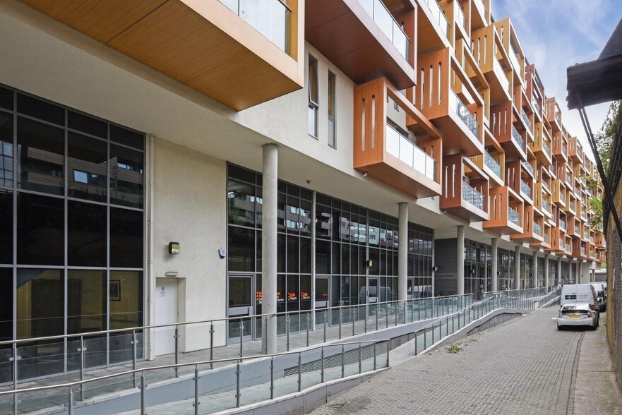 83 Crampton St, Londres à louer - Photo du bâtiment - Image 2 de 6