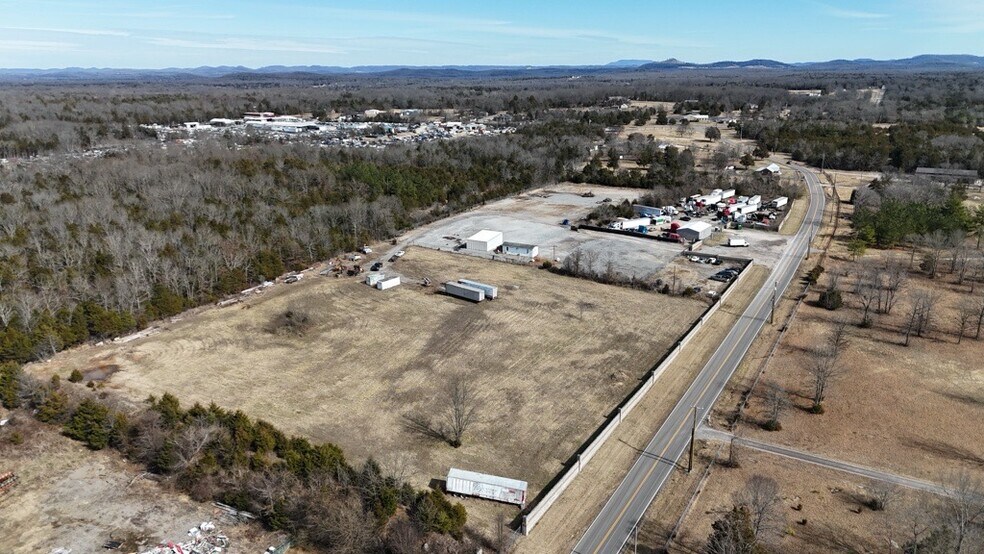 4447 Veals Rd, Murfreesboro, TN à vendre - Photo du bâtiment - Image 3 de 6