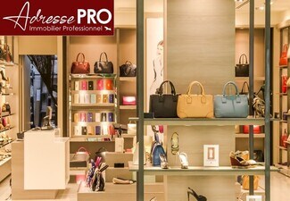 Plus de détails pour Commerce de détail à vendre