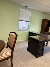 1-8 Manor Dr, Hampton, NJ for lease Interior Photo- Image 2 of 13
