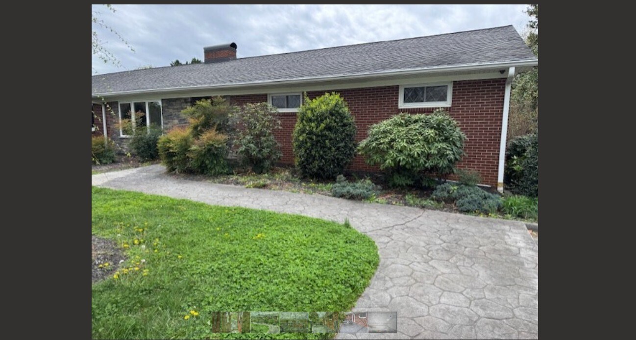 4909 Boone Trl, Millers Creek, NC à vendre Photo principale- Image 1 de 15