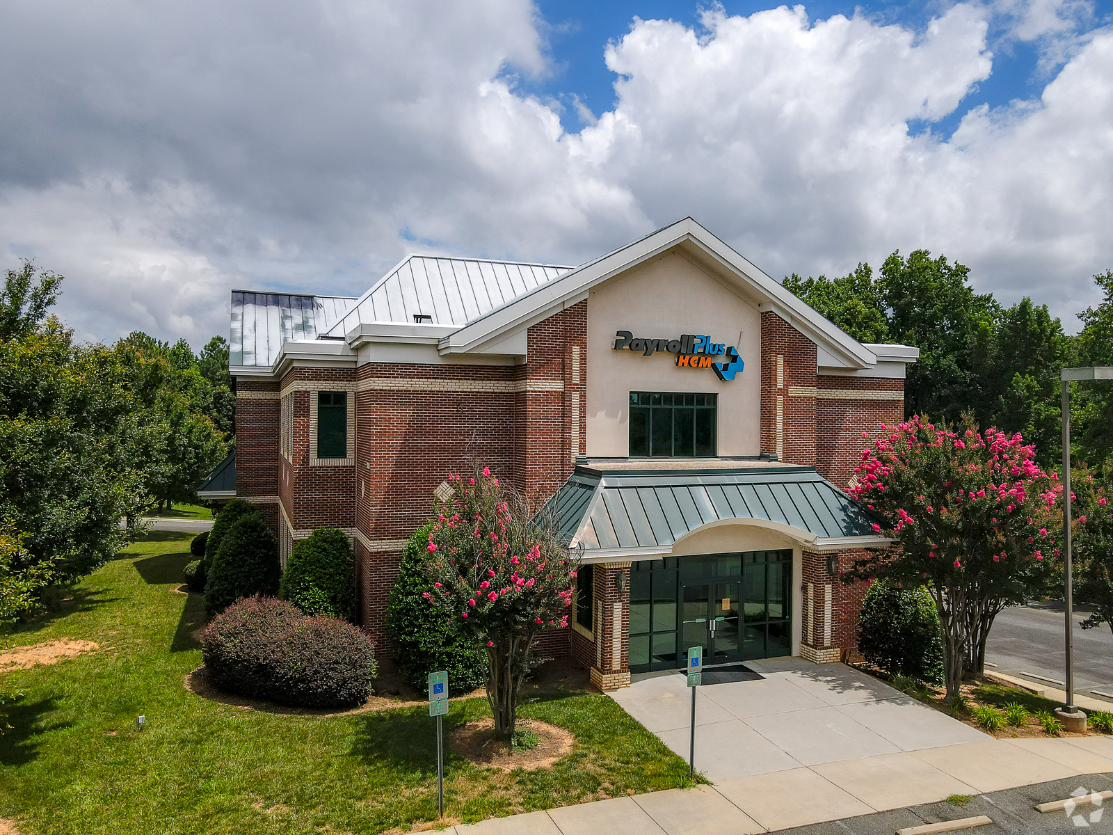 19300 Statesville Rd, Cornelius, NC for lease Primary Photo- Image 1 of 2