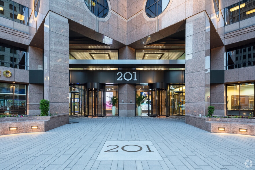 201 S Main St, Salt Lake City, UT à louer - Photo du bâtiment - Image 3 de 20