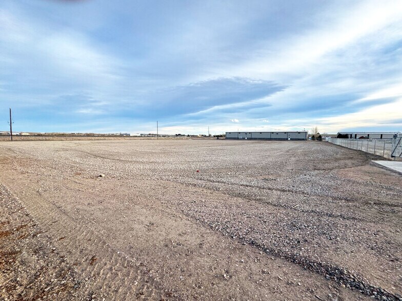 8982 Pieper Rd, Wellington, CO à louer - Photo du bâtiment - Image 1 de 7