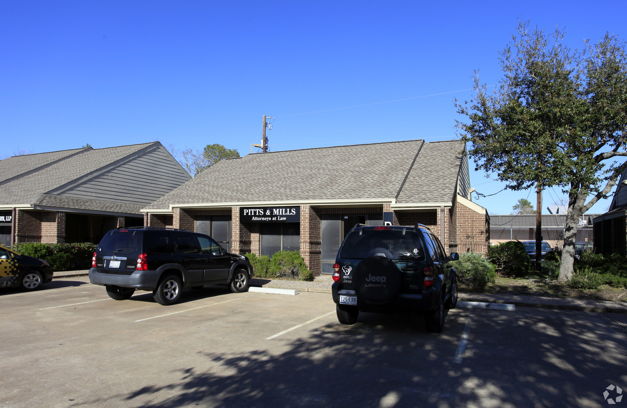 307 S Friendswood Dr, Friendswood, TX for sale Primary Photo- Image 1 of 1